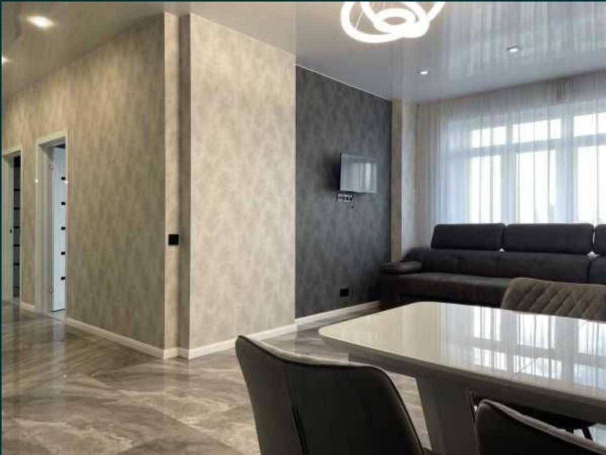 Lux 1-Bedroom Most City Center Area Dnipro Esterno foto